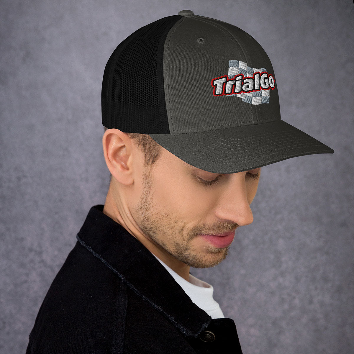 [446] TrialGo · Gorra de rejilla bordada · Unisex · BASIC · Charcoal/Black