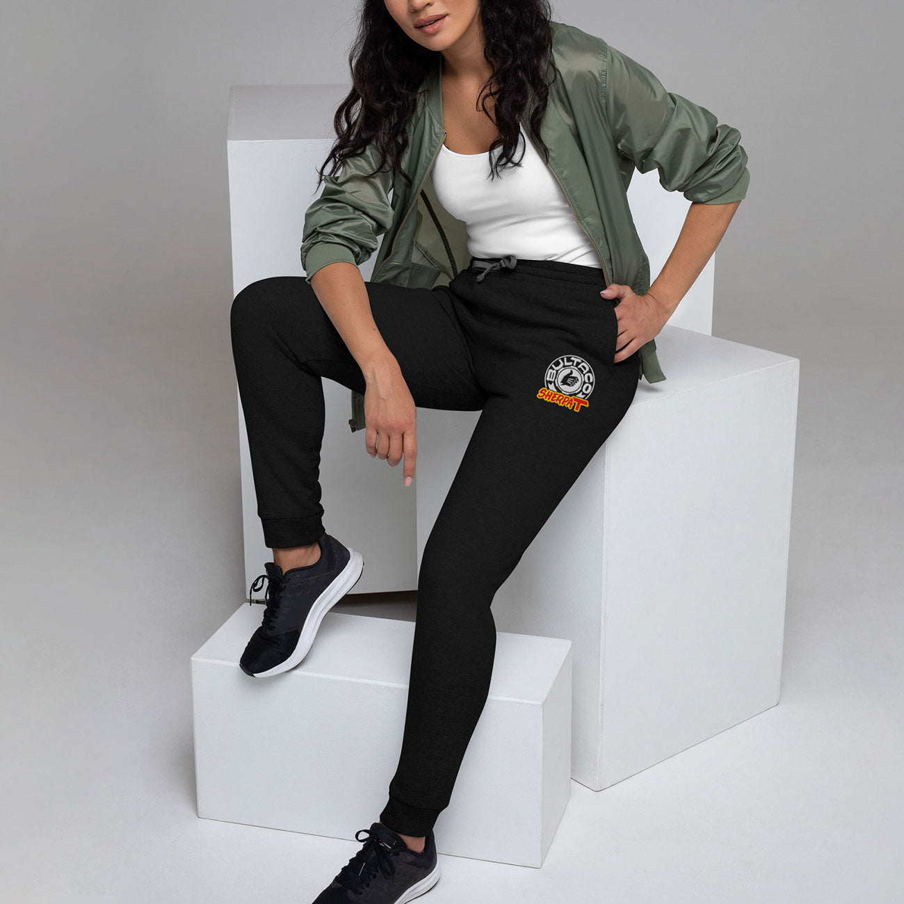 [521] SHERPA T · Pantalón de deporte · BASIC · Unisex · Black · Bordado